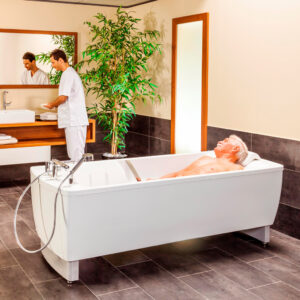 Hubbadewanne AVERO Comfort